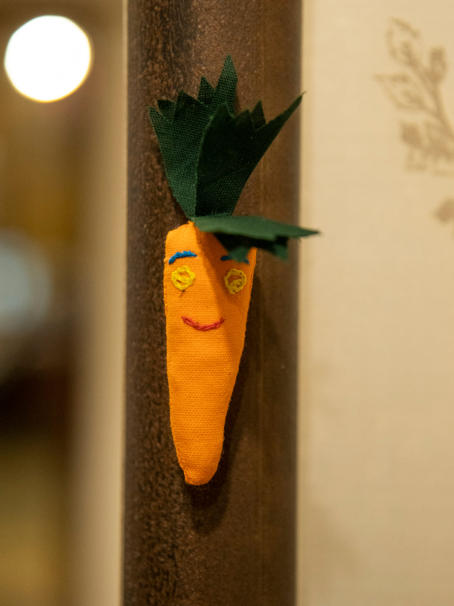 Fridge Magnet  : Upcycle Carrot