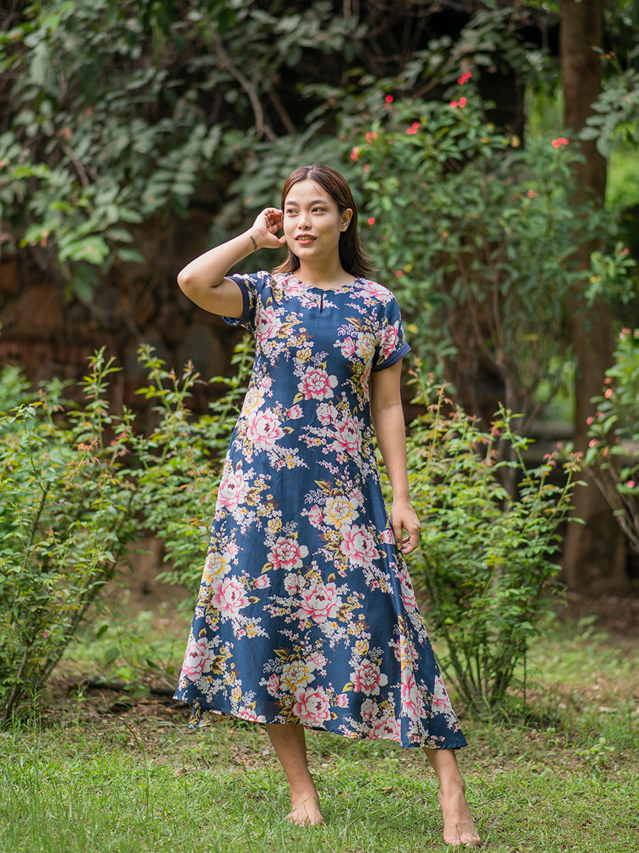 Martina Dress : Magnolia Navy