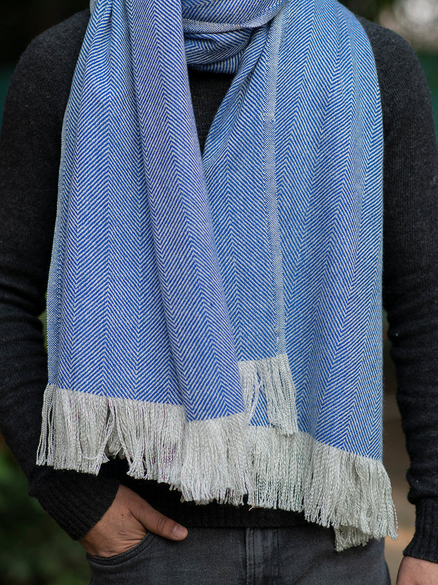 Soft Wool Shawl : Zig Zag Blue