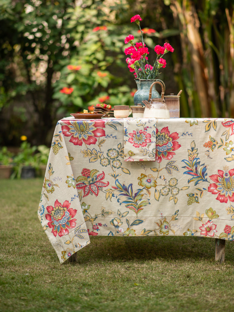 Rio Printed Table Cloth - Beading : Ivory