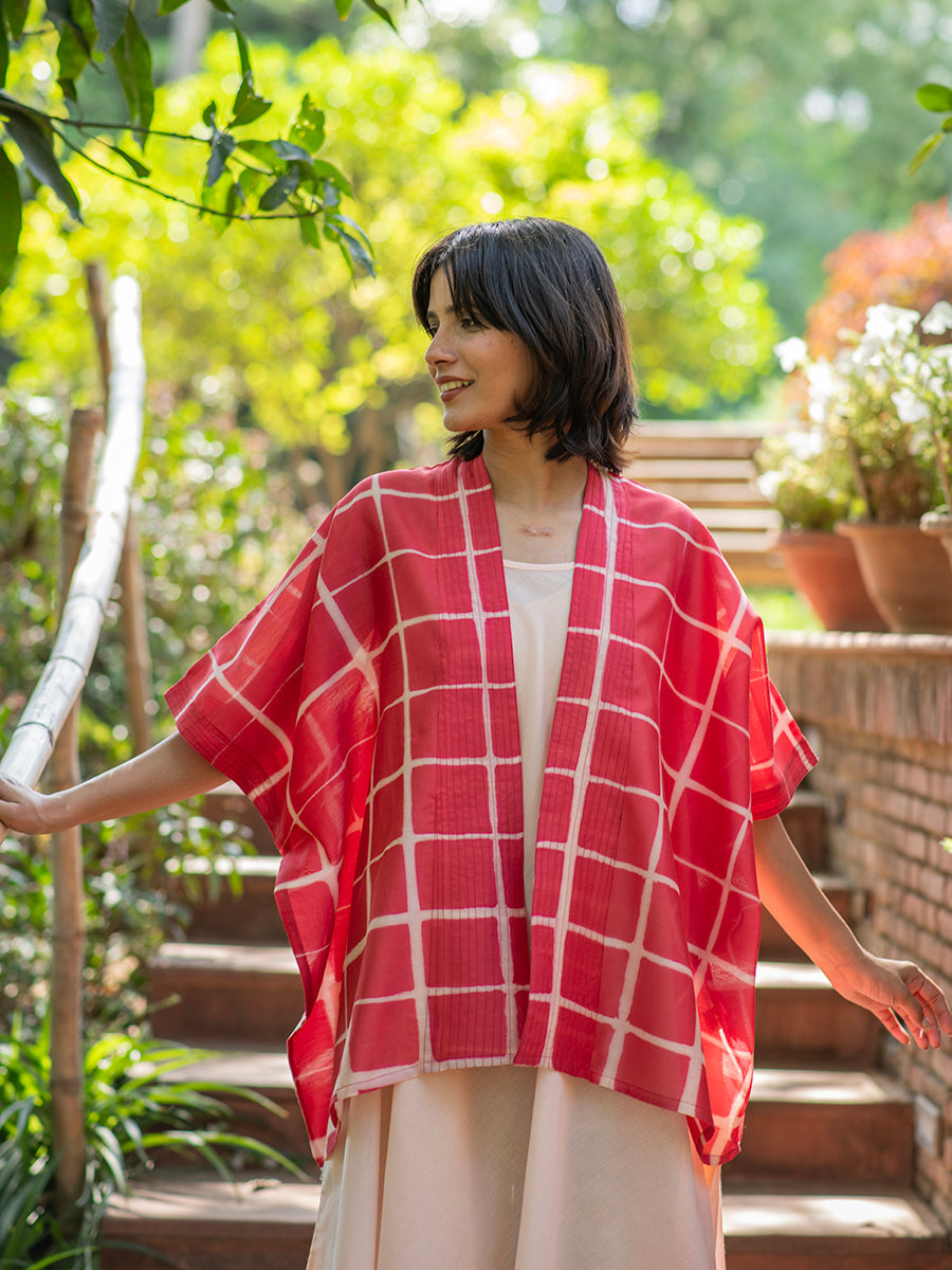 Shimmery Shrug : Square Red