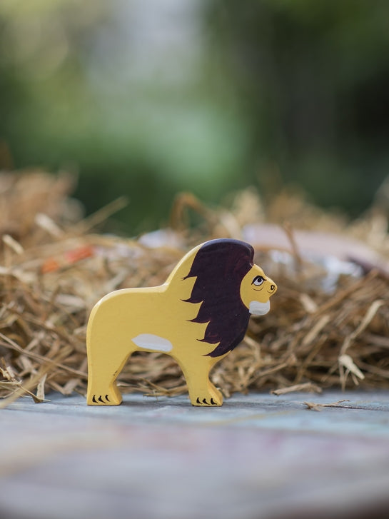 Wooden Hand Painted Animal : Lion